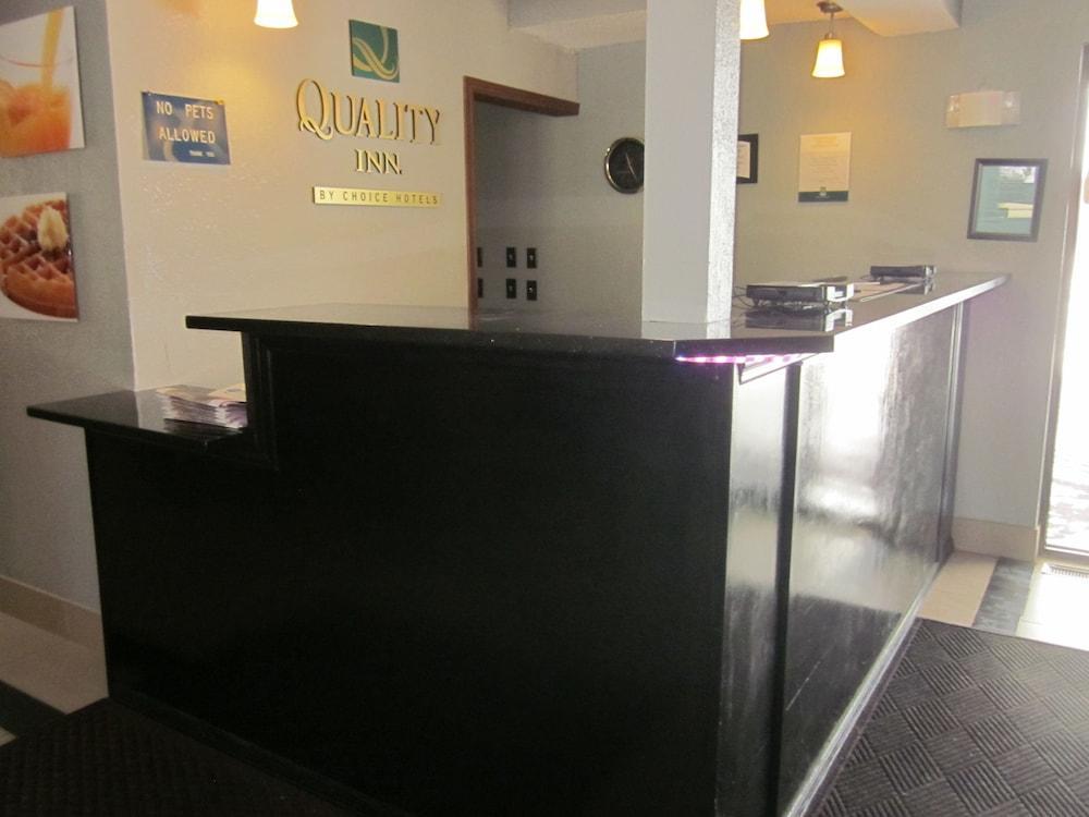 Quality Inn Upper Sandusky Екстериор снимка