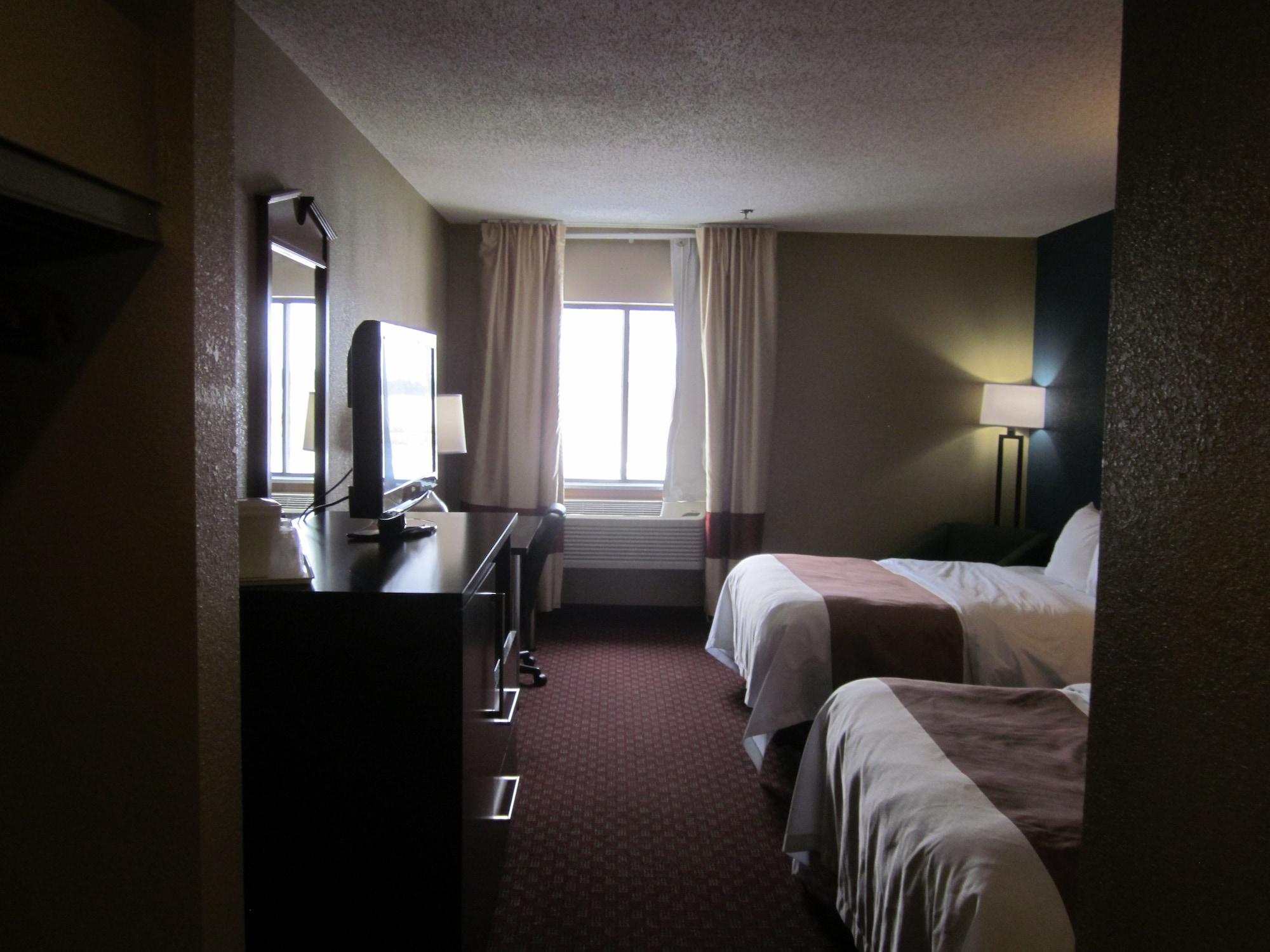 Quality Inn Upper Sandusky Екстериор снимка
