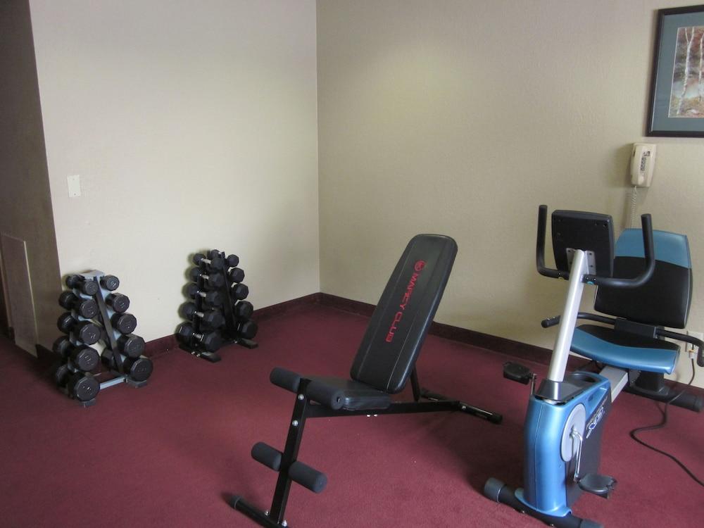 Quality Inn Upper Sandusky Екстериор снимка