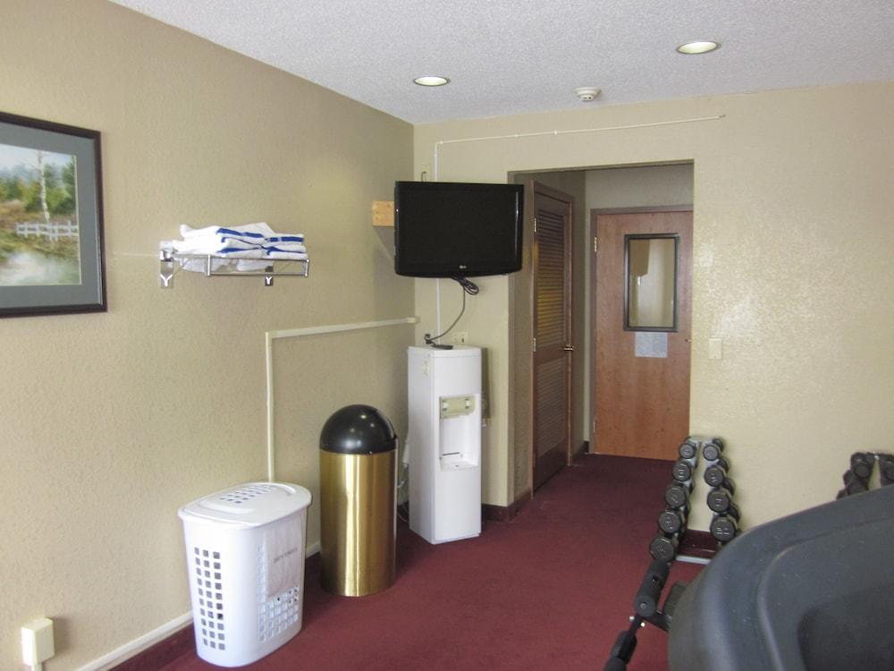 Quality Inn Upper Sandusky Екстериор снимка