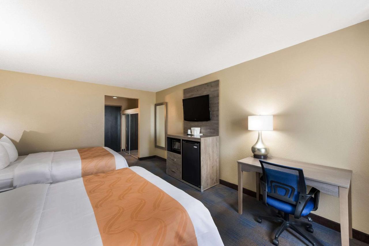 Quality Inn Upper Sandusky Екстериор снимка
