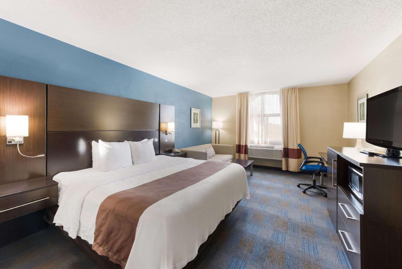 Quality Inn Upper Sandusky Екстериор снимка